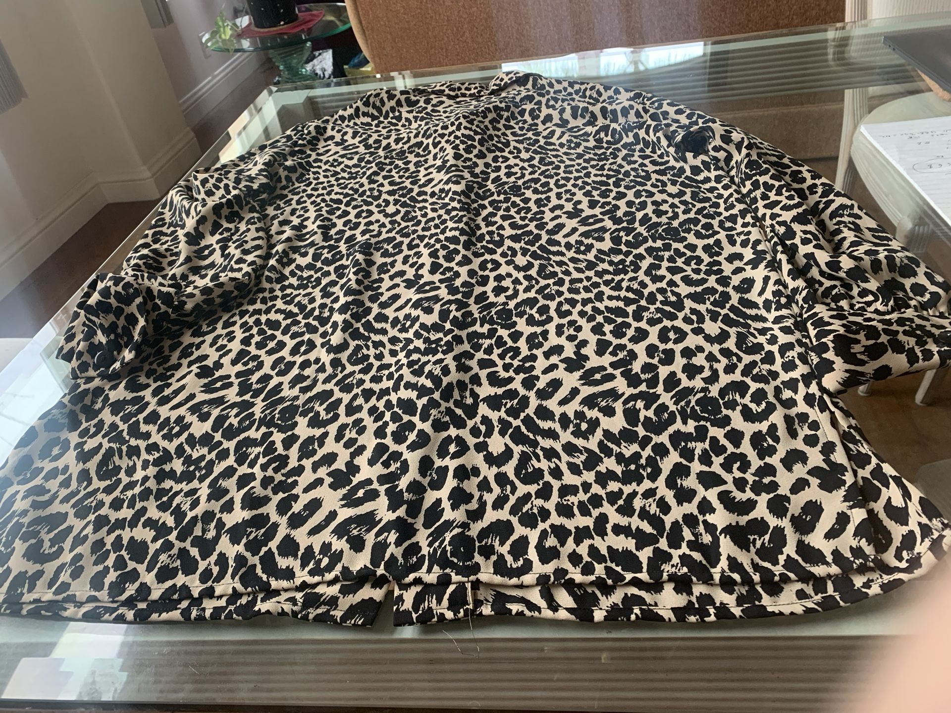 New Liz Claire Borne Collection Blouse.