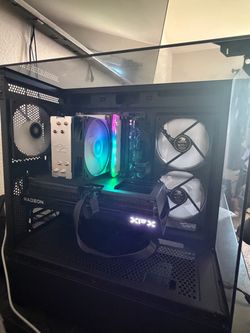 Gaming PC with 9070 XT