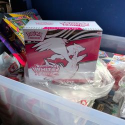 Pokemon White Flare Elite Trainer Box 
