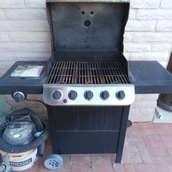 Barbecue grill and burner