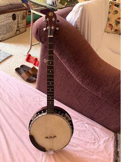Vintage Kay 4-String Banjo – Beautiful Eagle Artwork – Great Display or Player Piece