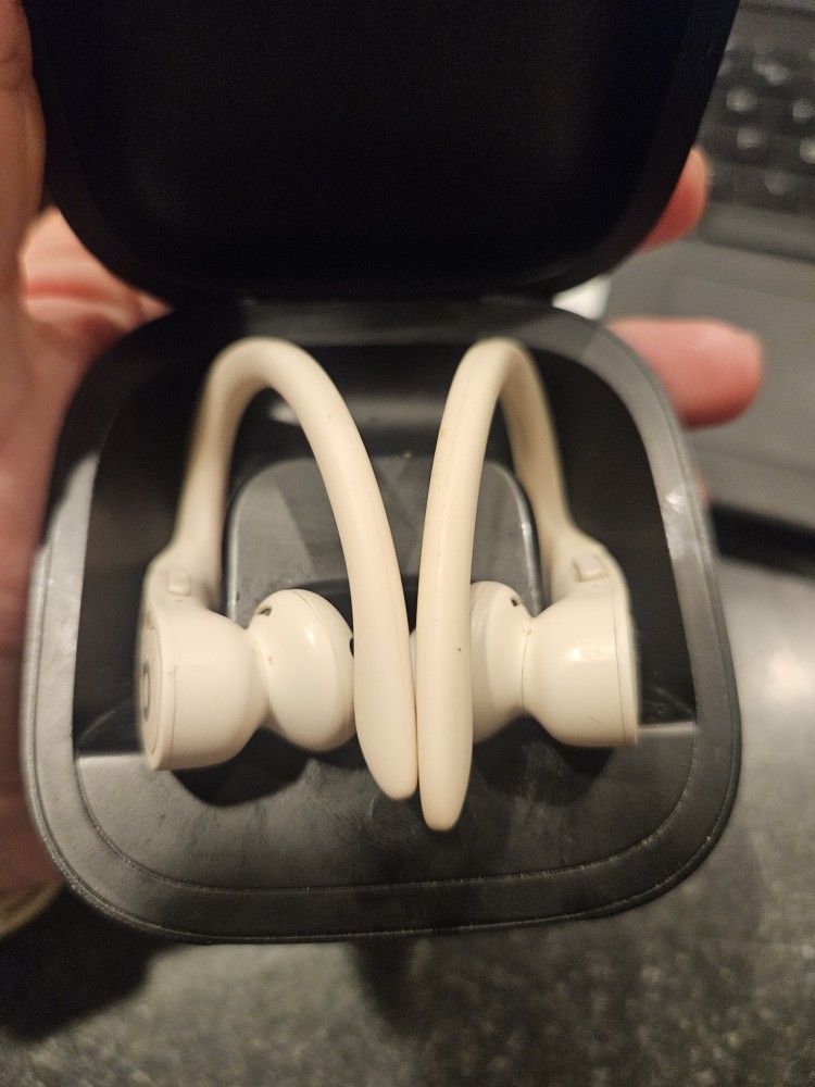 Powerbeats Pro