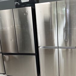 3 And 4 Door Samsung Fridges With Be Stage Center And Dual Icemaker