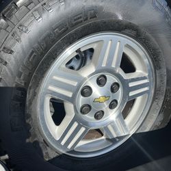 Silverado Rims/tires 17 ‘ 