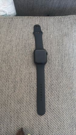 Apple Watch 44 mm 5G with Black Sport Band
