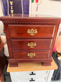 Brown night stand