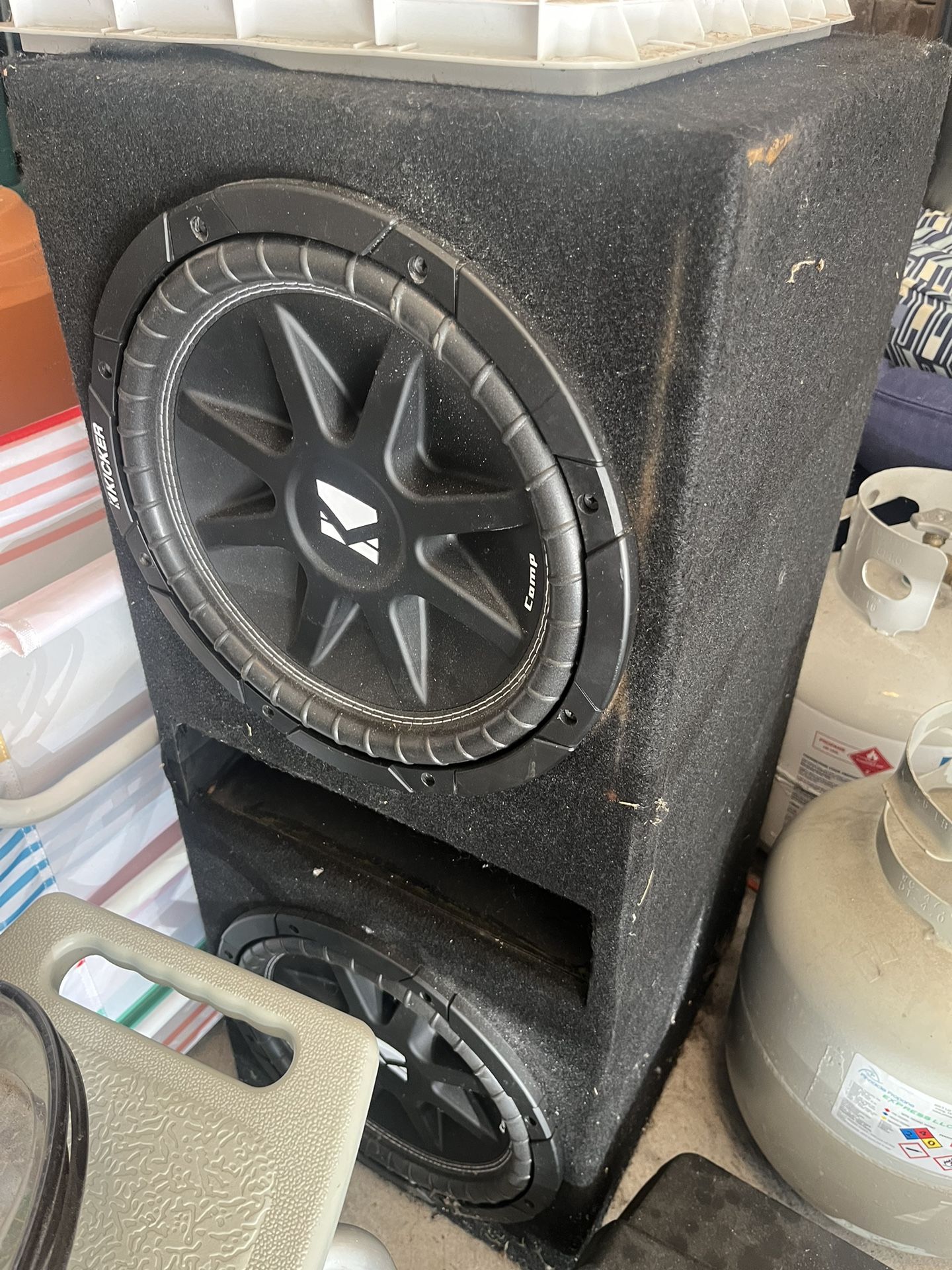 2 Kicker subs With Box And Amp