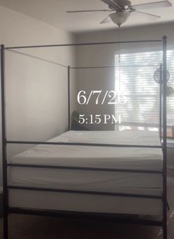 Queen mattress and box spring