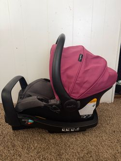 Evenflo Infant Car Seat with Base