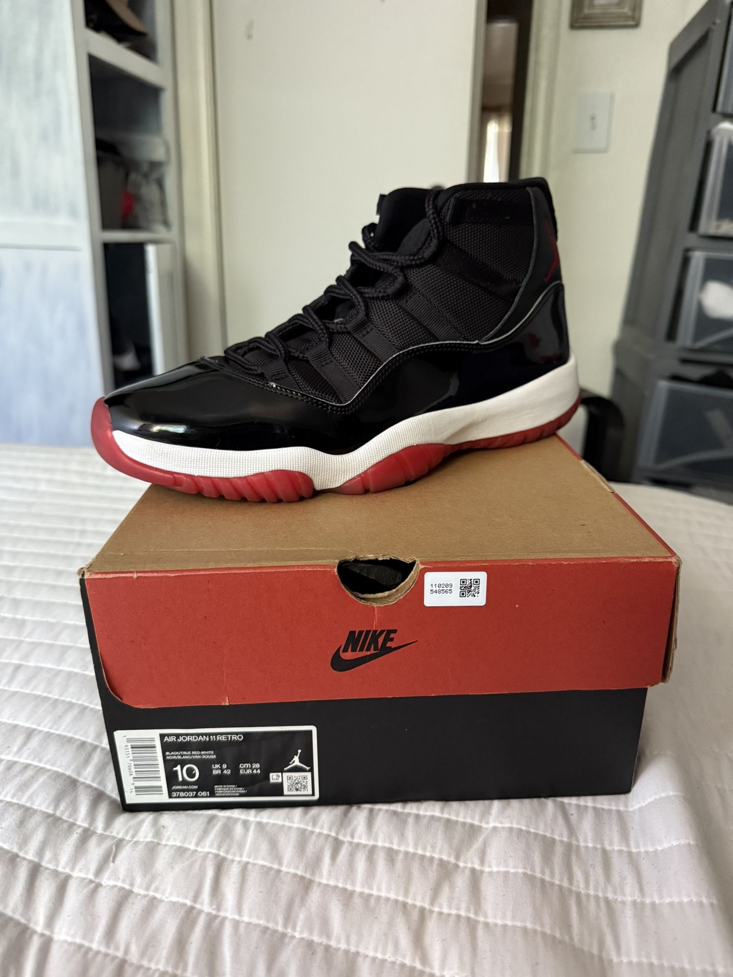Jordan 11 Bred 2019