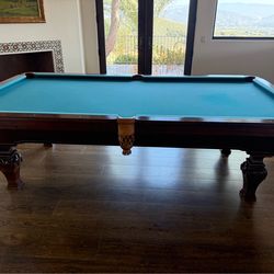 Pool table