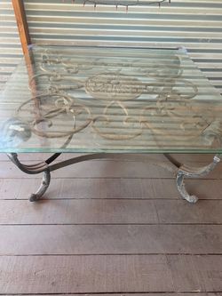 Coffee table 40x40