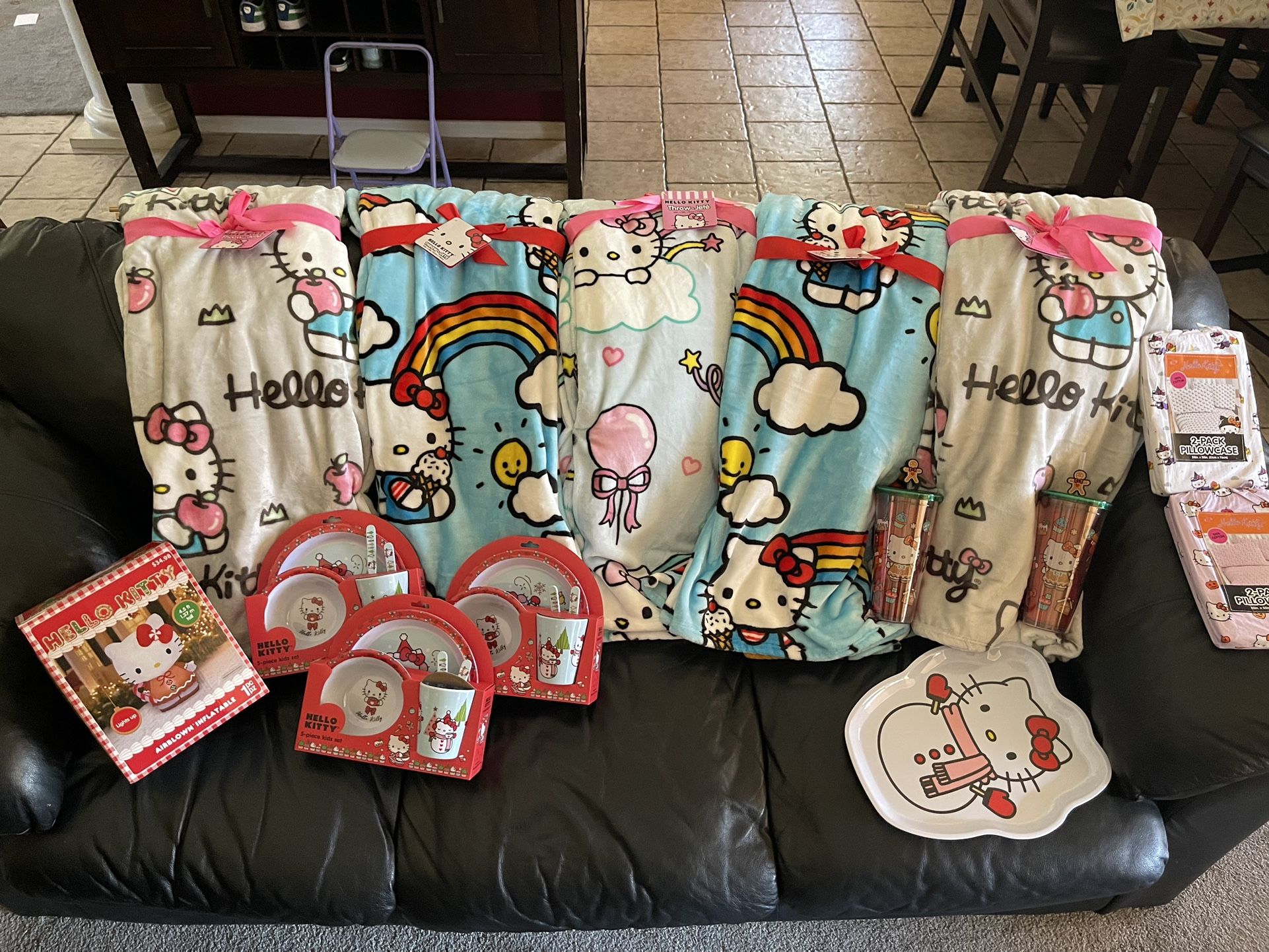 Hello kitty Blankets