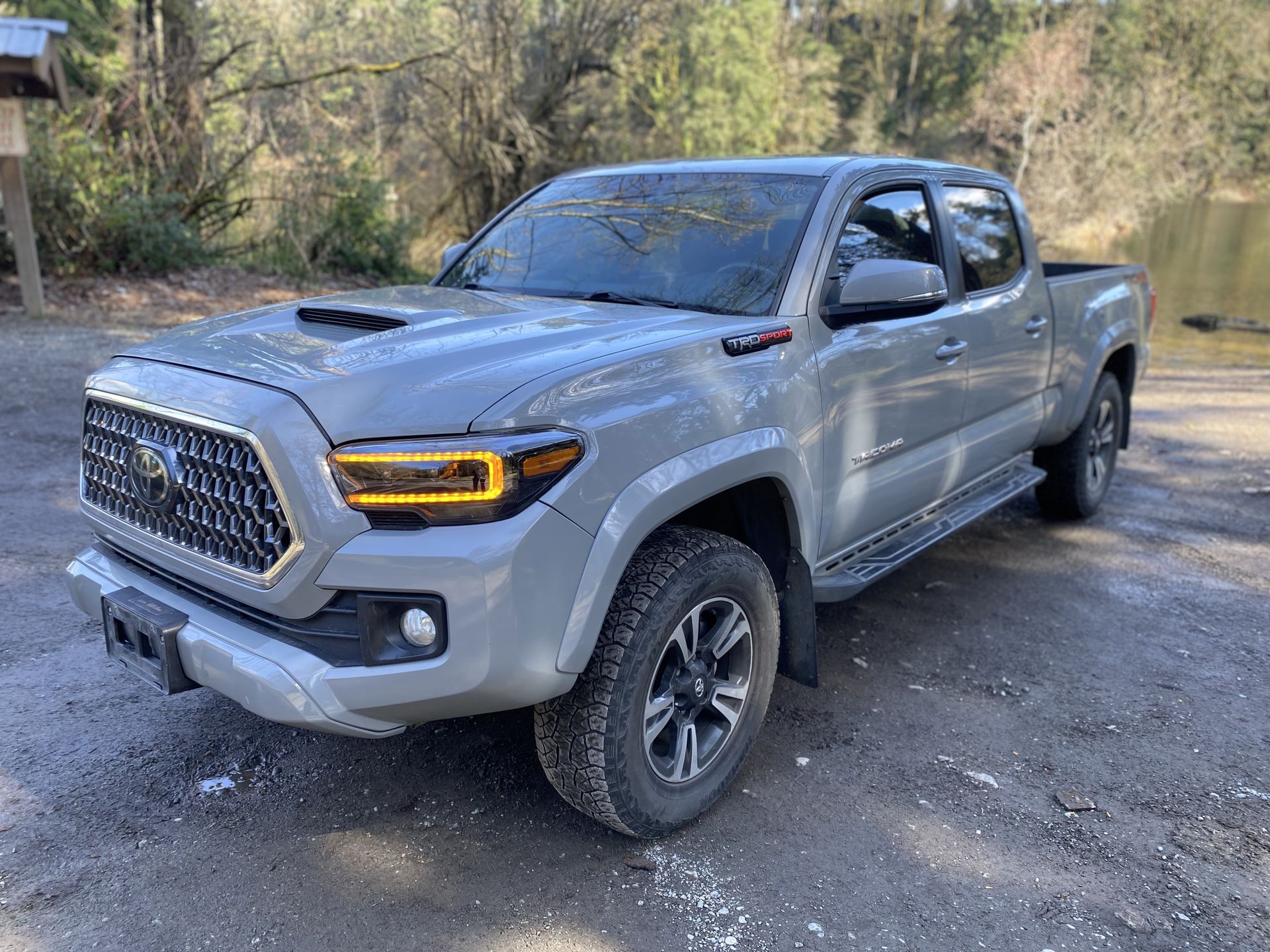2019 Toyota Tacoma TRD Sport double cab Long bed 6ft