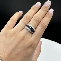 black and white cubic zirconia sterling silver 925 ring sz 7