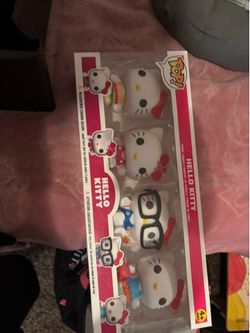 Hello kitty POP figures 4 pack