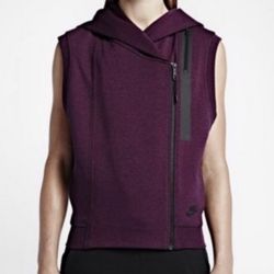 Nike Tech Fleece Women's Vest Hoodie Sz L In Plum used but like new  