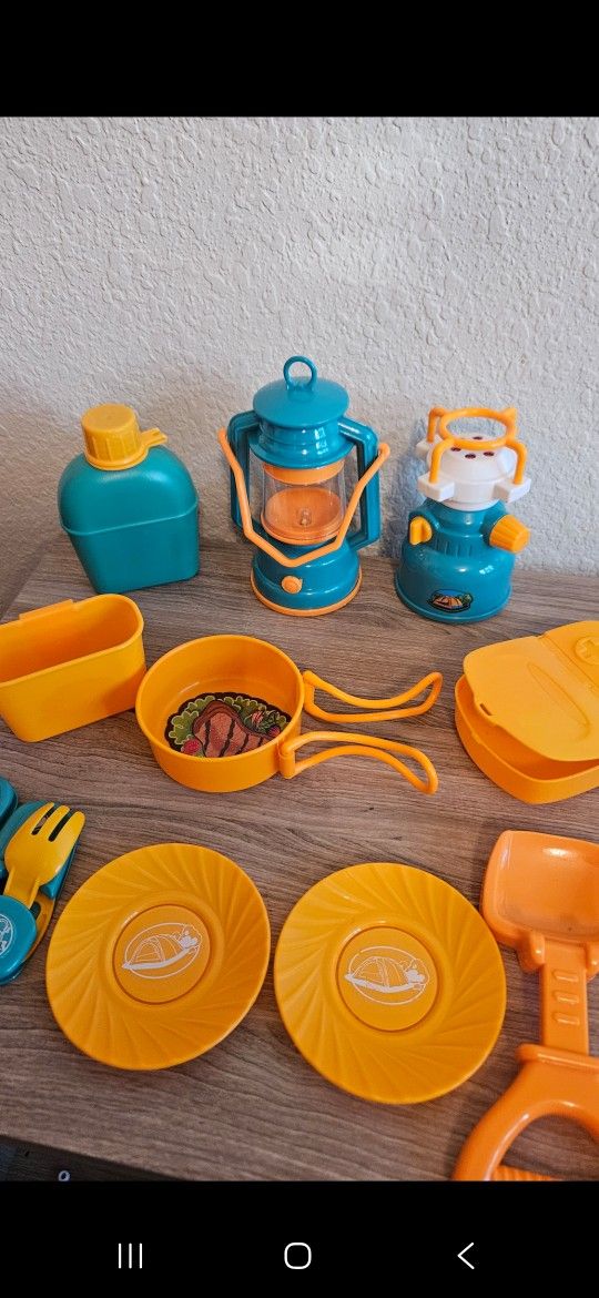 New Open Box Camping Set Toy