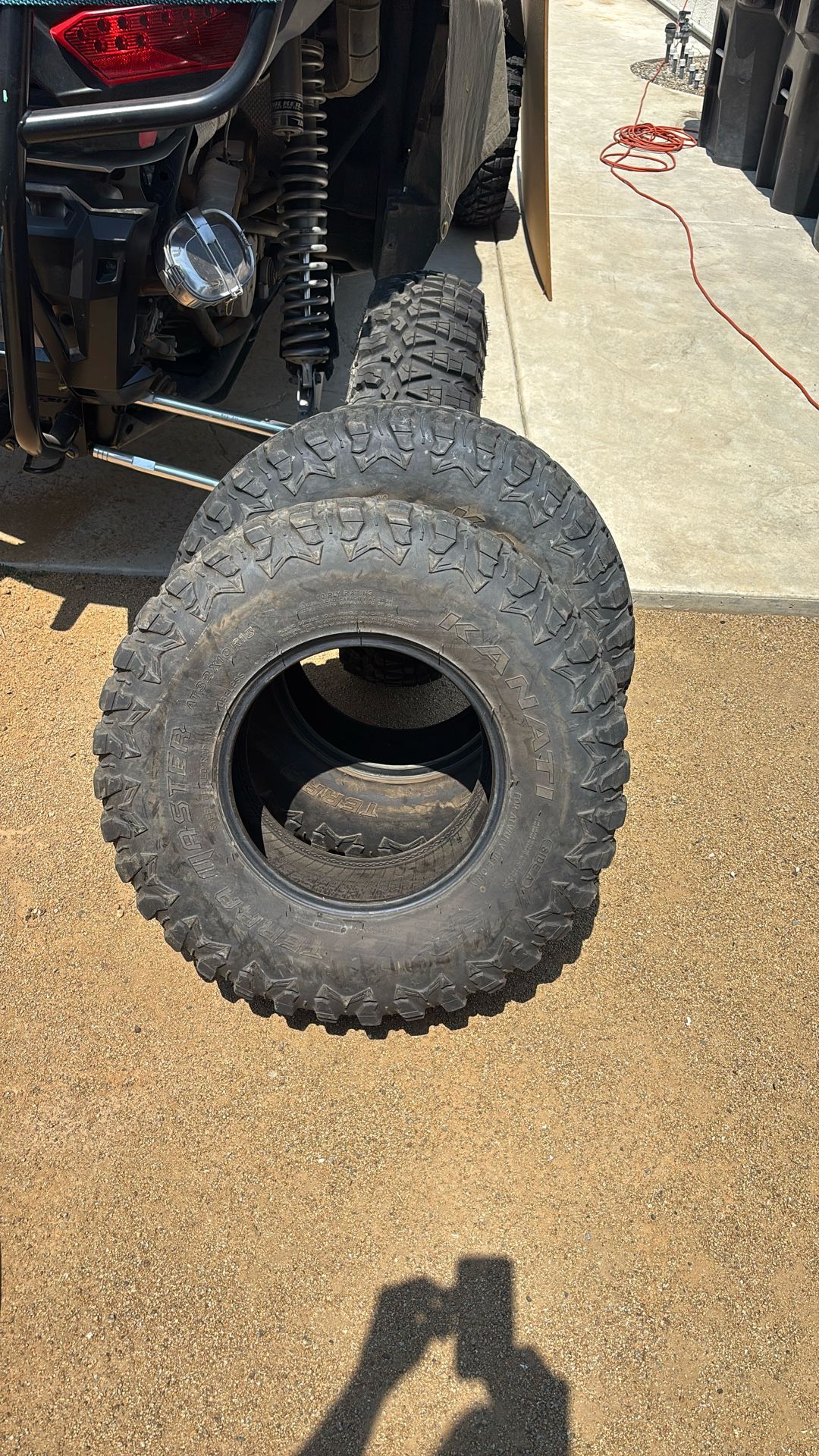 Kanati Tires