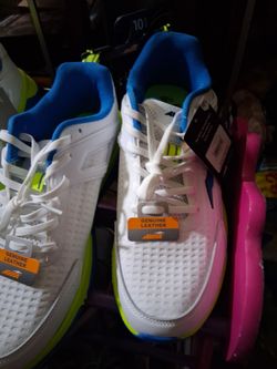 Mens shoes 10 1/2 NEW