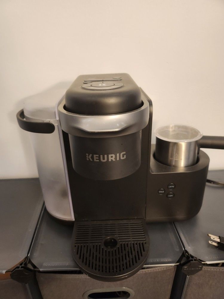 Keurig K-Café Single Serve Coffee, Latte & Cappuccino Maker