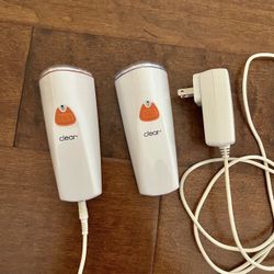 Tanda Clear Plus Red And Blue Light Treatment Devices     Comes with two devices and one charger that works for both devices. One has the blue treatme