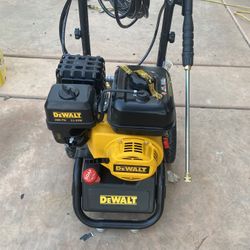 Dewalt 3400PSI 2.5 GPM New Never Used
