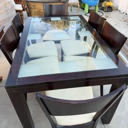 Dining Room Set With 6 Chairs 