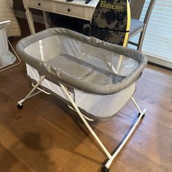Baby Crib Foldable