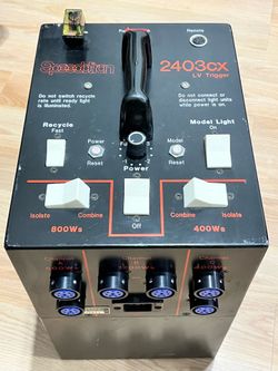 Professional Vintage Studio Lighting Speedotron 2403CX Series 3 2400Ws Studio Power Supply Pack 6 Heads AC 110-120V