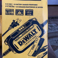 6-12 V Dewalt Battery Charger/ Maintainer.