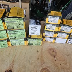 Tapcon Zamac Concrete Fastner Bundle Lot