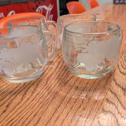 Vintage 1970s Nestle Nescafe World Globe Glass coffee, tea, drinks Mugs/Cups