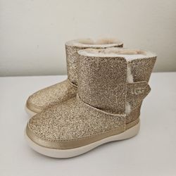 UGG BOOTS (GLITTER) WITH BOX SOLD OUT EVERYWHERE