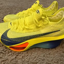 Nike Air Zoom Alphafly NEXT% 3 Fast Pack Women’s Size 7 FD8315-700 Running Shoe Brand New!