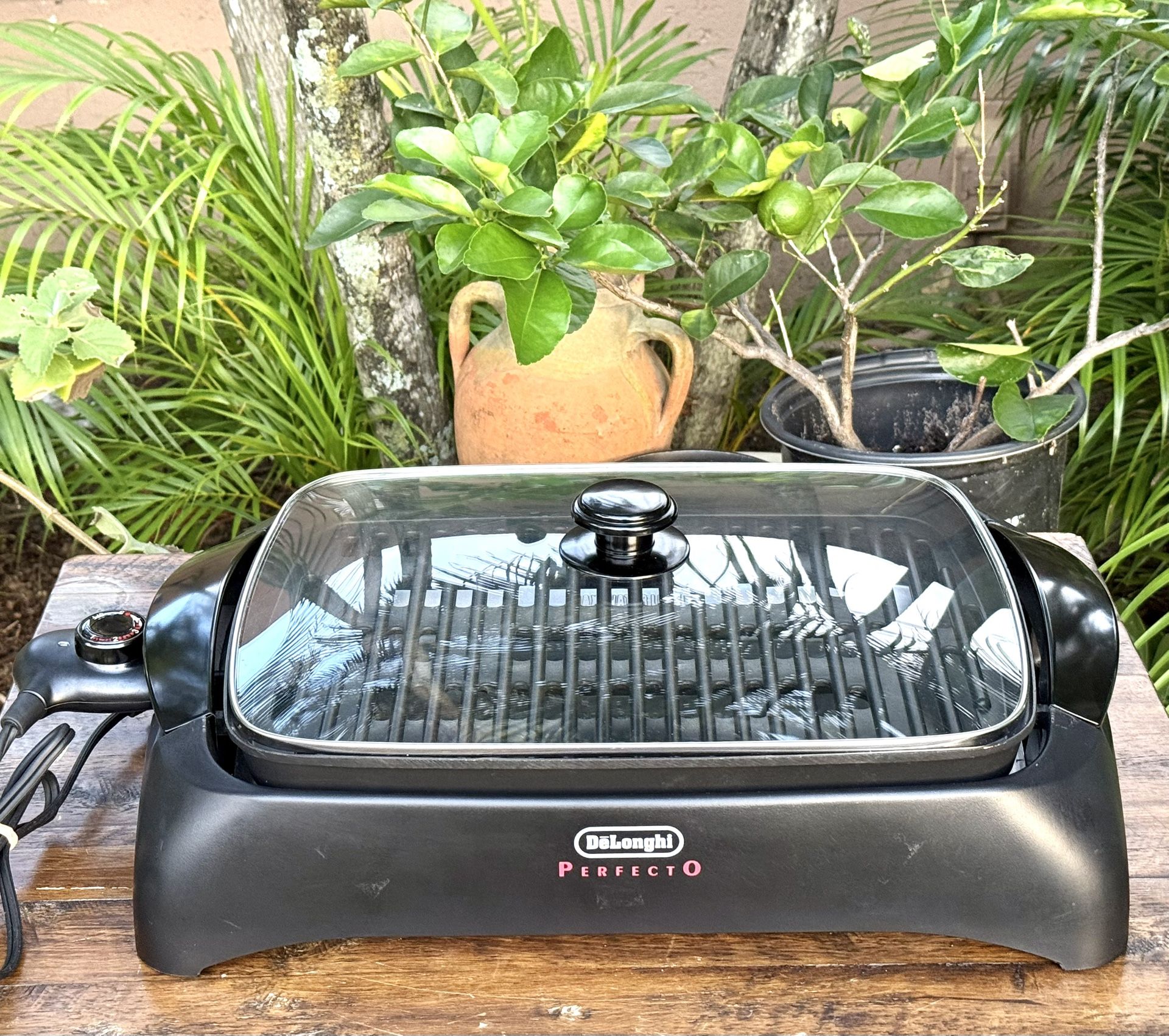 De’Longhi Perfecto Indoor Electric Grill BG24 – Excellent Condition