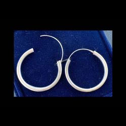 925 Sterling silver hoop earrings