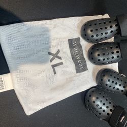 New Unused Black XL Wagwear Wagwellies Dog “crocs” Booties 