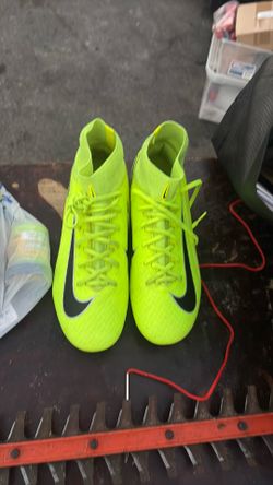 Kids size 6 soccer cleats