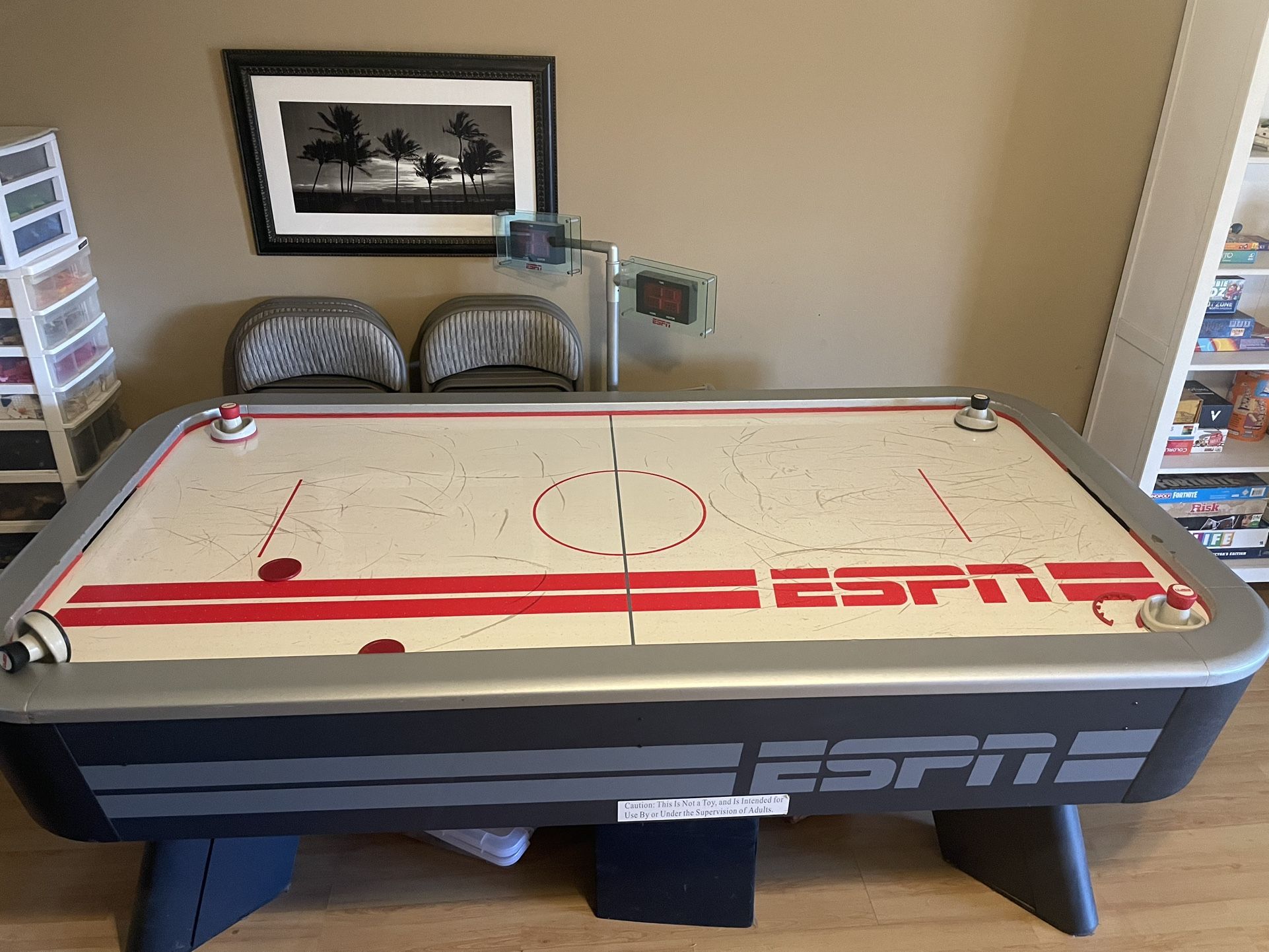 Air Hockey Table