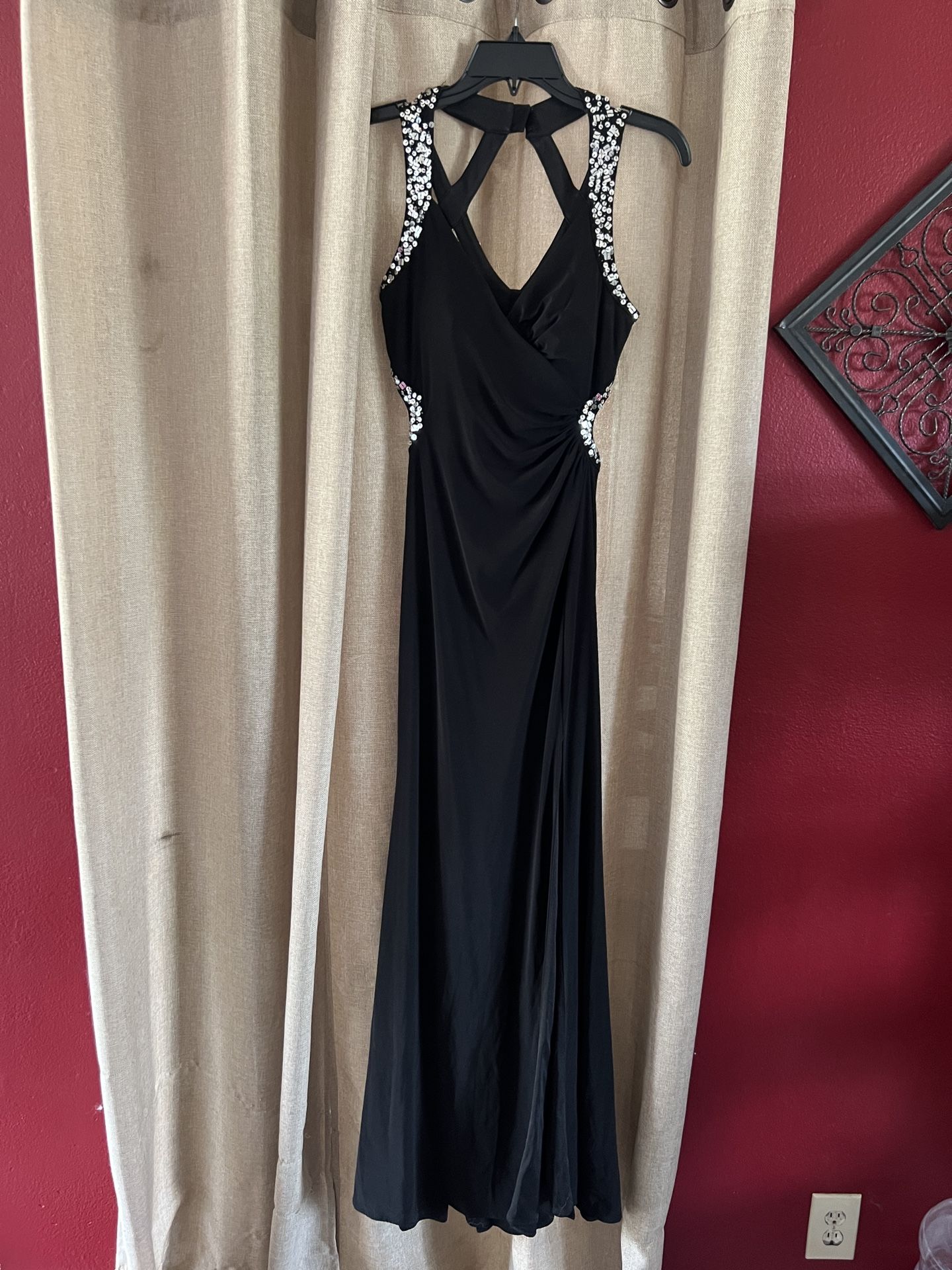 Prom Dress Adrianna Papell Size 5/6 Black Silver Sequin