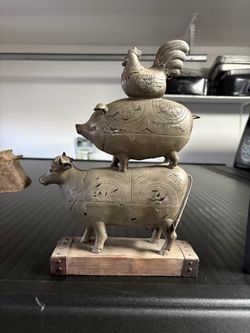 Stacked Farm Animals Metal Figurine Sculpture