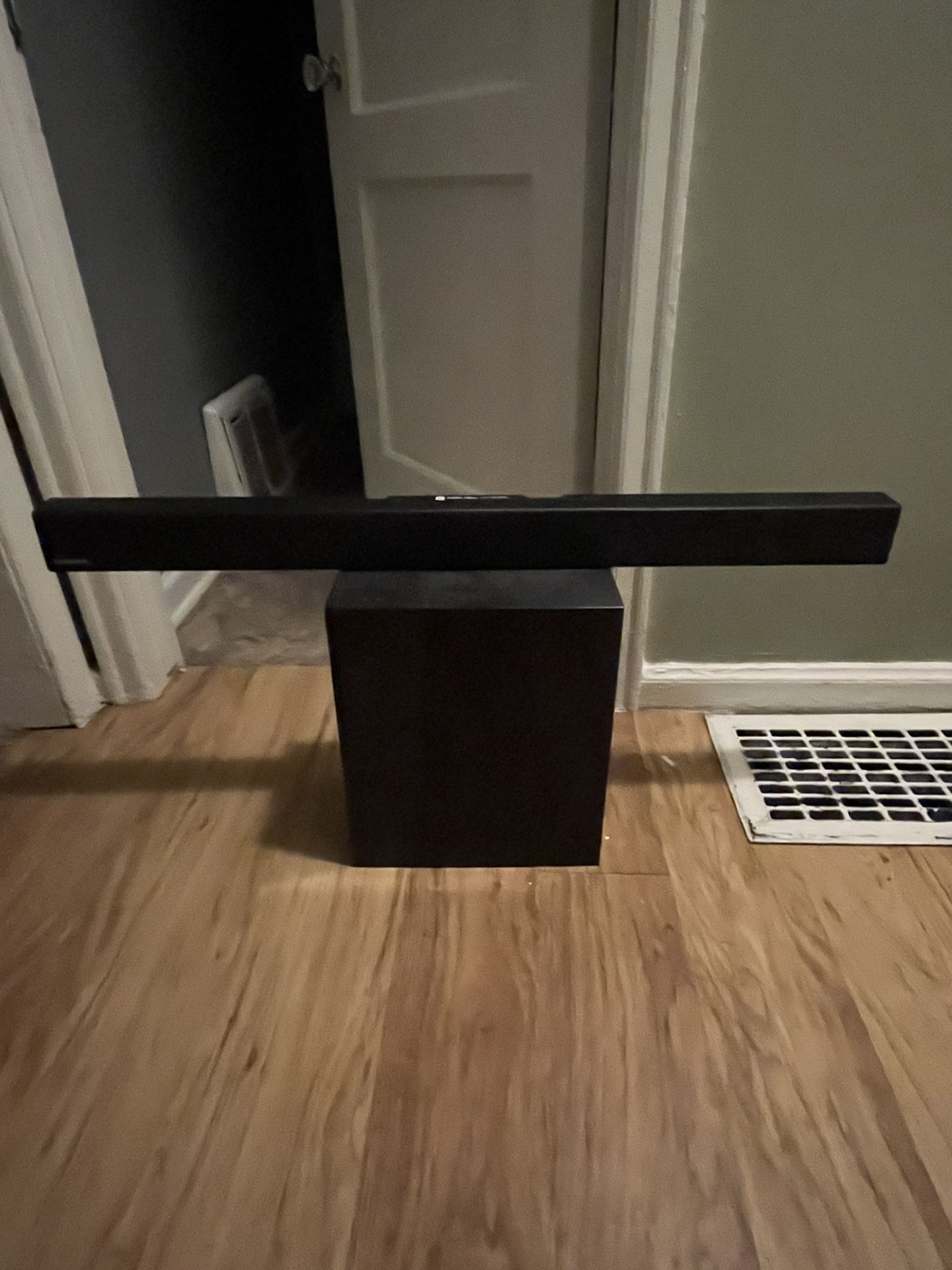 Samsung Soundbar And Sub