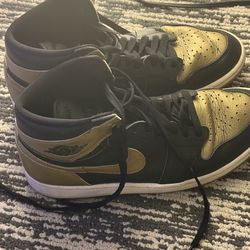 AIR JORDANS USED SIZE 10