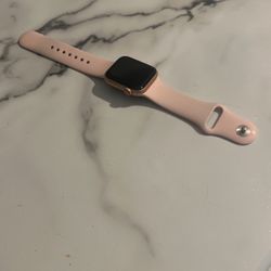 Apple Watch Rose Gold 5th Gen