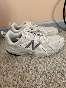 DS New Balance 610T Size 10.5