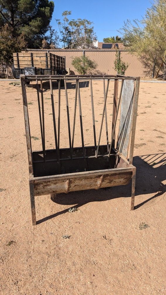 Feeder For Animals
