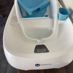 4 Moms Baby Tub