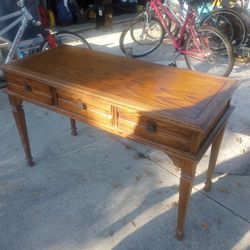 French Design Antique Desk $60 Can Deliver