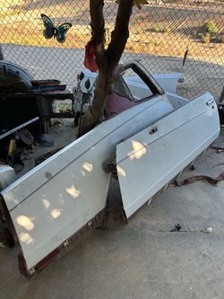 1985 MONTE CARLO OG PARTS